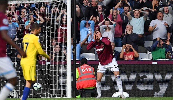 14C63038-1A03-4F91-B6BB-B49E091278C6